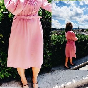Pale pink dress with matching belt and puff sleeve